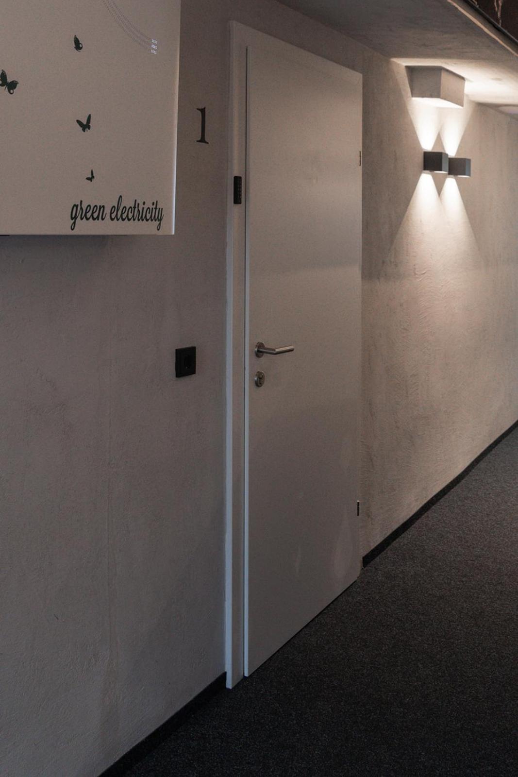 Mia Appartements Innsbruck Bagian luar foto